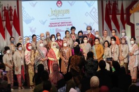 Motif Pucuk Rebung dan Motif Raja Medal jadi Tema…