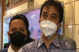 Polisi Perpanjang Penahanan Roy Suryo selama 20 Hari