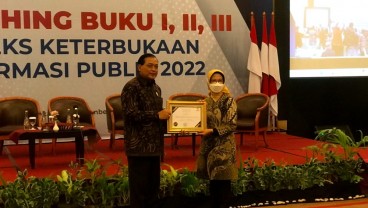 Jabar Terima Penghargaan Provinsi Terbaik Indeks Keterbukaan Informasi Publik 2022