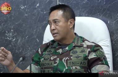 Jenderal Andika dan KSAD Dudung Rapat Bareng di DPR