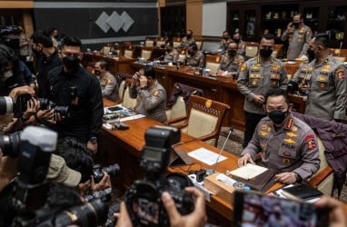 Kapolri Mutasi 41 Personel Polri, 2 di Antaranya Wakapolda