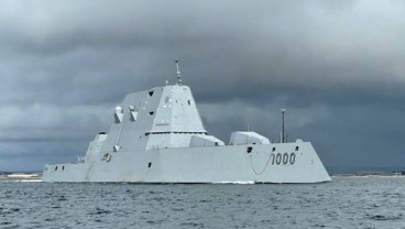 Gertak China, Kapal Perusak Rudal Hipersonik AS Zumwalt Muncul di Pasifik