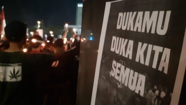 Tragedi Kanjuruhan: Ratusan Suporter Gelar Aksi di Jakarta