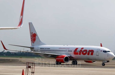 Jemaan Umrah yang Pakai Lion Air Terbang dari Terminal 2F Bandara Soetta