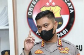 Imigrasi Cekal Istri dan Anak Bos Judi Online Apin…