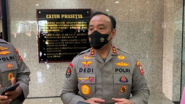 Polri Akui Tembakan Gas Air Mata Kedaluwarsa di Tragedi Kanjuruhan