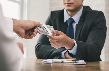 Tegas! OJK Larang Debt Collector Gunakan Kekerasan Saat Tagih Utang