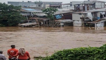 Banjir Jakarta dan Riuh Calon Presiden 2024