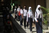 Kemendikbud: Seragam SD, SMP, SMA Ditambah dengan Pakaian Adat