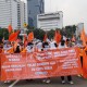 Ribuan Buruh Demo di Patung Kuda, Ini 6 Tuntutannya