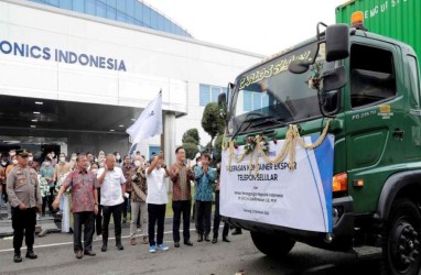 Ekspor Ponsel Pintar Samsung Produksi Dalam Negeri Tembus 8 Juta Unit