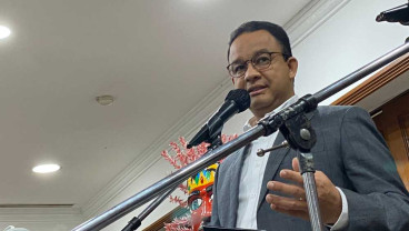Hari Terakhir Menjabat, Anies Salat Jumat di Balai Kota
