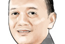 EKSPRESI : Berselancar di Tengah Gelombang Resesi