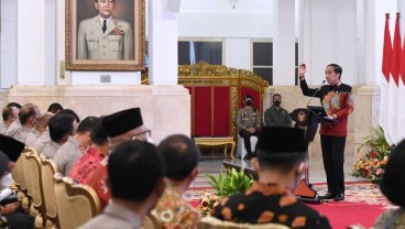 Jelang Pemilu 2024, Pesan Jokowi ke Polri: Jangan Coba-coba Bermain Politik!