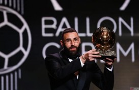 Karim Benzema Raih Ballon d'Or 2022 Ungguli Mane dan Lewandowski