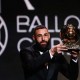 Karim Benzema Raih Ballon d'Or 2022 Ungguli Mane dan Lewandowski