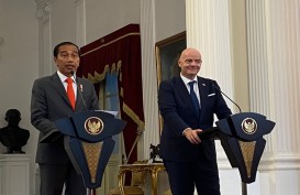Diskusi Tertutup 30 Menit, Ini yang Dibahas Jokowi dengan Presiden FIFA