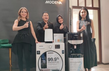 Modena Tawarkan Mesin Cuci Front Loading Harga Miring