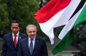 PM Palestina Shtayyeh Sebut Ada Kekosongan Politik…