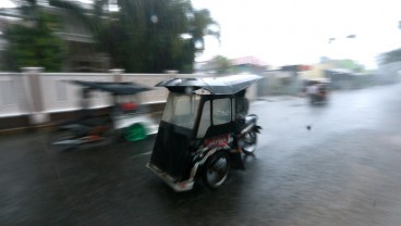 Cuaca Hari Ini 25 Oktober: Waspada Hujan Lebat di Bandung, Surabaya, Pekanbaru