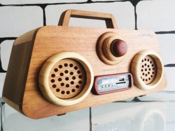 Faber Instrument, UMKM Radio Kayu Vintage Asal Cianjur yang Tembus ke Luar Negeri