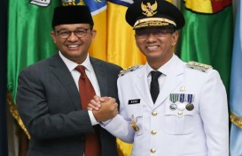 Beda Cara dan Gaya Heru Budi Vs Anies Baswedan Pimpin DKI Jakarta