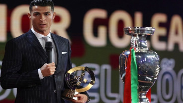 Fantastis! Segini Gaji Cristiano Ronaldo dalam Rupiah