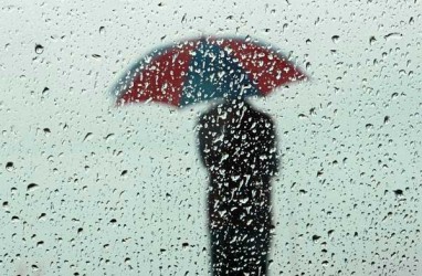 Cuaca Hari Ini 2 November, Jakarta Diguyur Hujan dan Angin Kencang