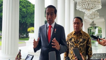 Jokowi Perintahkan Prabowo Perbaiki Temuan BPK soal Anggaran Komcad