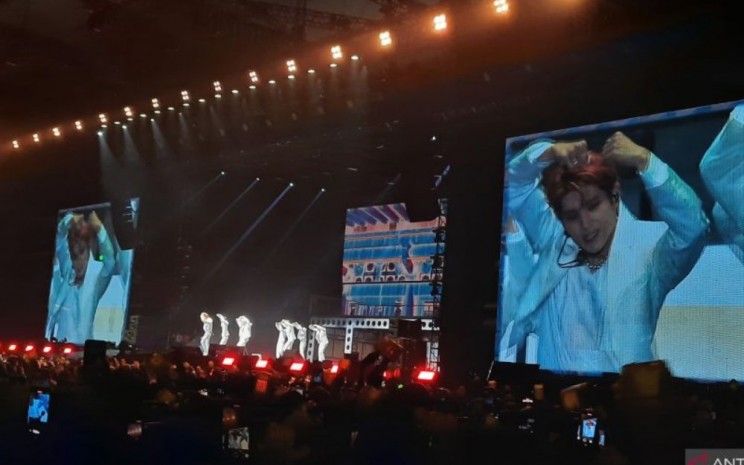 Konser NCT 127 Dihentikan, 30 Penonton Pingsan di Neo City Tangerang
