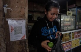 JELAJAH SINYAL 2022: Pedagang Pasar Tradisional di Cancar Manfaatkan Internet Untuk Memantau Harga Bahan Pokok