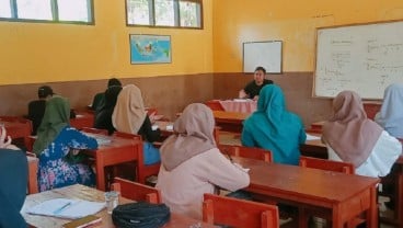 Sebanyak 3.400 Siswa di Sukabumi Lanjutkan Pendidikan di SMA Terbuka