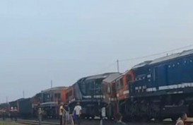 2 Kereta Api Tabrakan di Stasiun Rengas Lampung, Ini Kronologinya