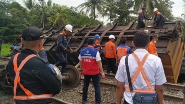 Kemenhub dan KNKT Investigasi Penyebab Tabrakan 2 Kereta di Lampung