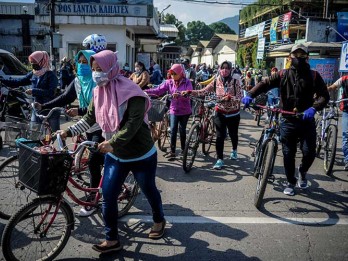 Jumlah Pekerja di Jabar Naik, BPS: Hanya 8 Orang dari 100 Angkatan Kerja yang Nganggur