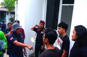 Kronologi Pelarangan Kampanye Bersepeda Greenpeace,…