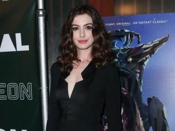 Cara Ikut Diskusi dengan Anne Hathaway di B20 Summit