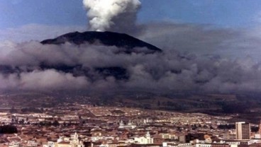 Sejarah 14 November, Gunung Nevado del Ruiz Meletus, 23 Ribu Orang Meninggal