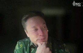 Elon Musk Kenakan Batik Bomba dari Sulawesi Tengah, Hadir Virtual di B20 Summit