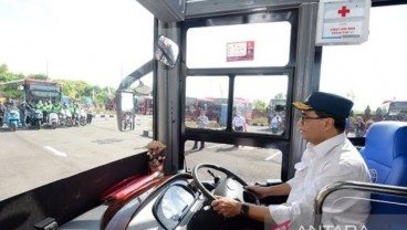 Bus Listrik Merah Putih (BLiMP) Resmi Mengaspal di KTT G20