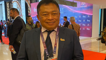 TEKNOLOGI 5G : Telkom & Indosat Cari Mitra Global