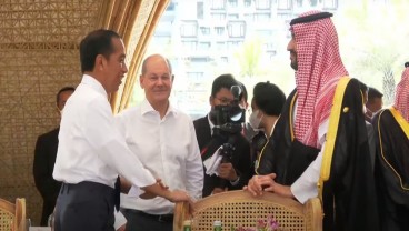 Jokowi Supiri Bos IMF dan Sejumlah Delegasi KTT G20 saat Menuju Lokasi Makan Siang