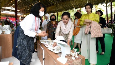 Ibu Negara Iriana Ajak Para Pendamping Pemimpin G20 Melihat Kearifan Lokal Indonesia