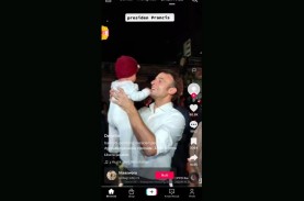 Momen Presiden Macron Gendong Bayi Warga, Sang Ibu…