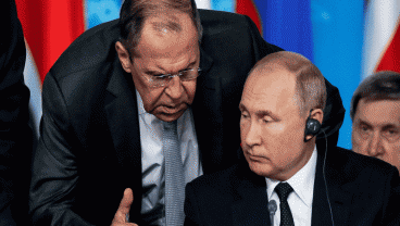 Rudal Rusia Jatuh di Polandia saat Sergei Lavrov 'Hilang' dari KTT G20 Bali