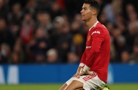 Geger! Manchester United Robek Mural Cristiano Ronaldo dari Dinding Old Trafford