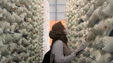 Sempat Minta Impor, Hari Ini Bulog Klaim Pasokan Beras Aman