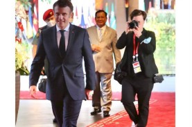 Viral Prabowo Hindari Jalan di Karpet Merah di KTT…