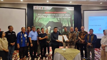 Perkuat Pengembangan Tahura Minas, Pemprov Riau - PHR Tanda Tangani PKS