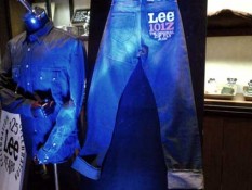 Duniatex, Brand Denim Lokal yang Tawarkan Jeans Ramah Lingkungan